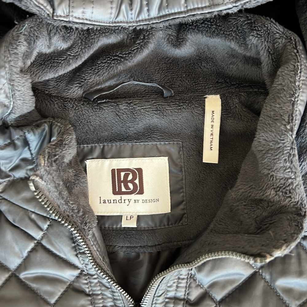 Quilted Winter Jacket - image 5